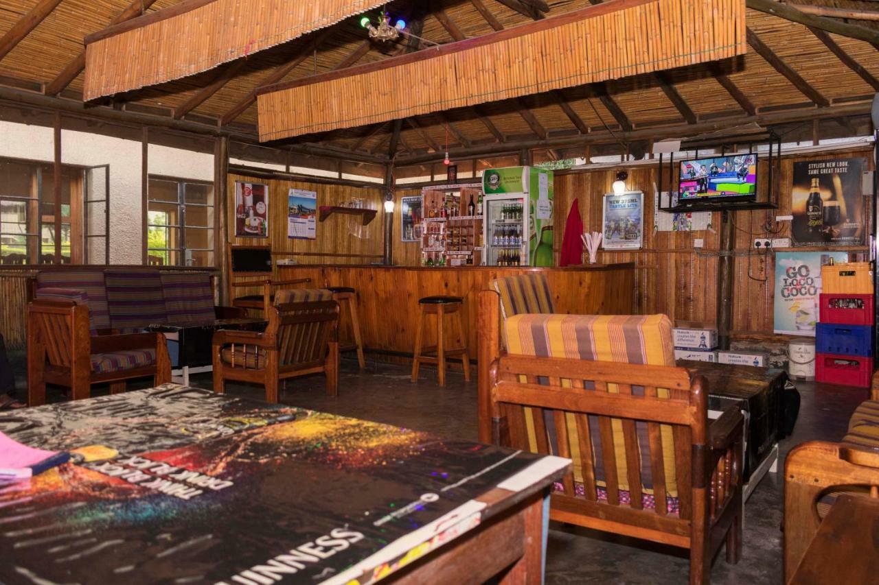 Rwenzori International Hotel Kasese Exterior photo